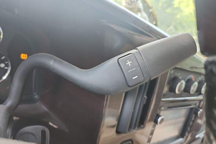 Used GMC SAVANA  Gear Lever