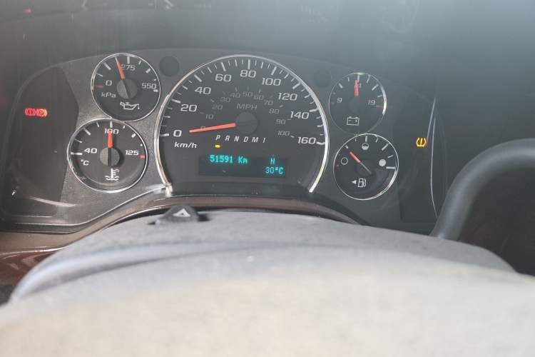 Used GMC SAVANA  Odometer Close Up