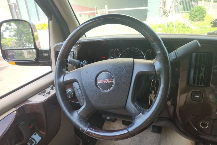 Used GMC SAVANA  Steering Wheel