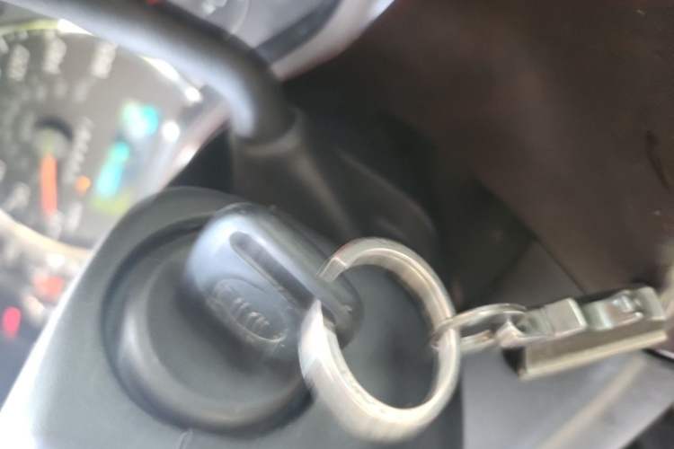 Used GMC SAVANA  Vehicle Key
