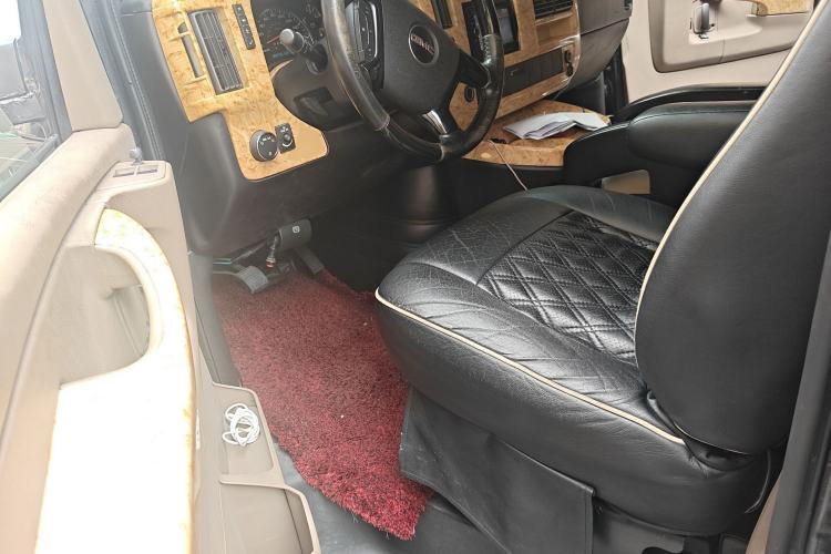 Used GMC SAVANA 2013 5.3L four-wheel-drive Leader Edition Driver Seat