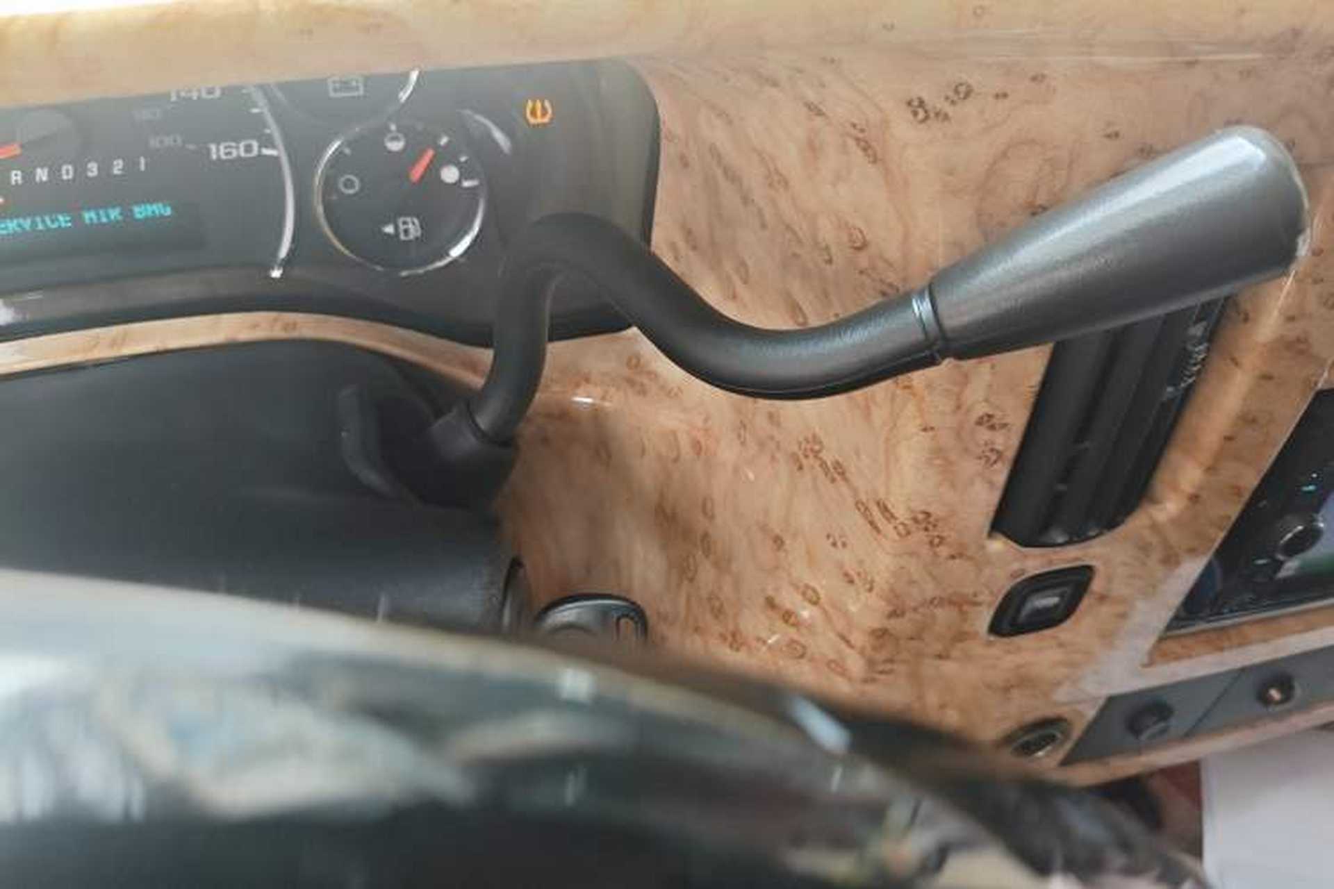 Used GMC SAVANA 2013 5.3L four-wheel-drive Leader Edition Gear Lever