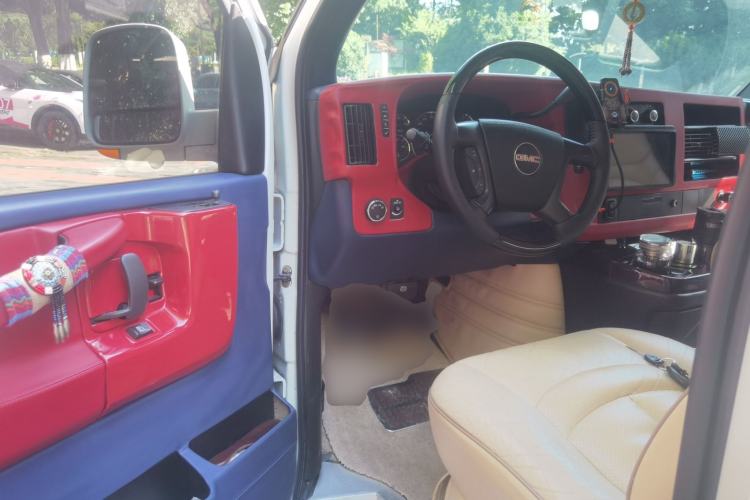 Used GMC SAVANA  Driver Seat