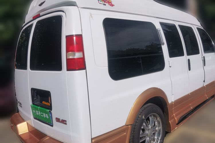 Used GMC SAVANA  Rear Right 45 Deg