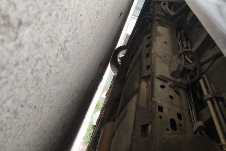 Used GMC SAVANA  Chassis Rear Left