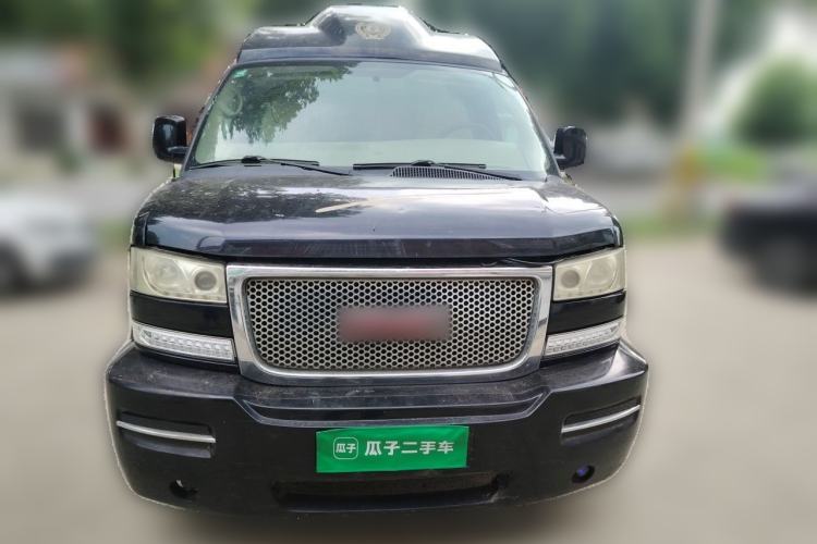 Used GMC SAVANA  Front