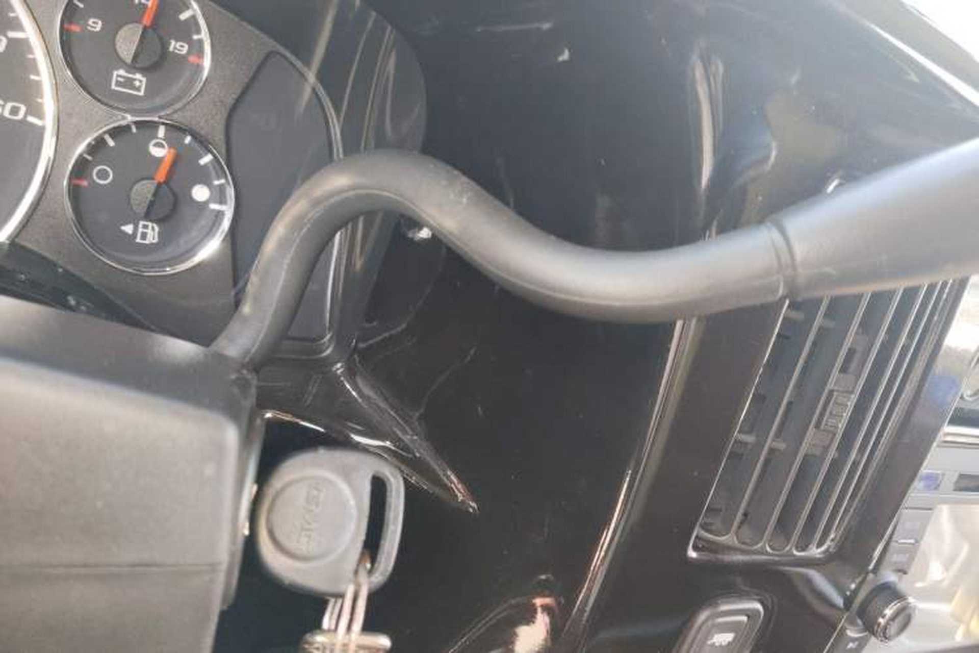 Used GMC SAVANA 2014 5.3L 1500S Gear Lever