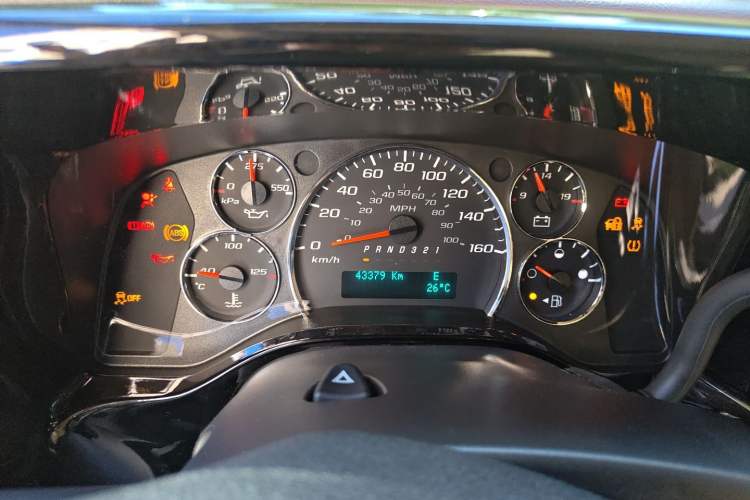 Used GMC SAVANA 2014 5.3L 1500S Prestige Edition Instrument Cluster