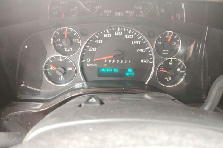 Used GMC SAVANA  Odometer Close Up