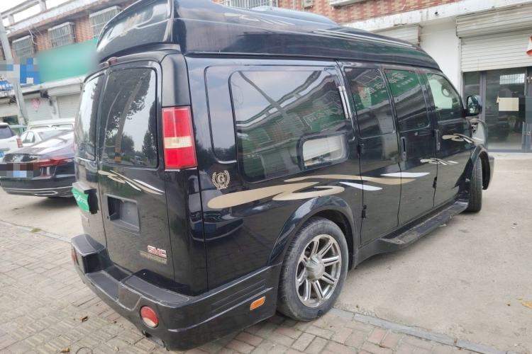 Used GMC SAVANA  Rear Right 45 Deg