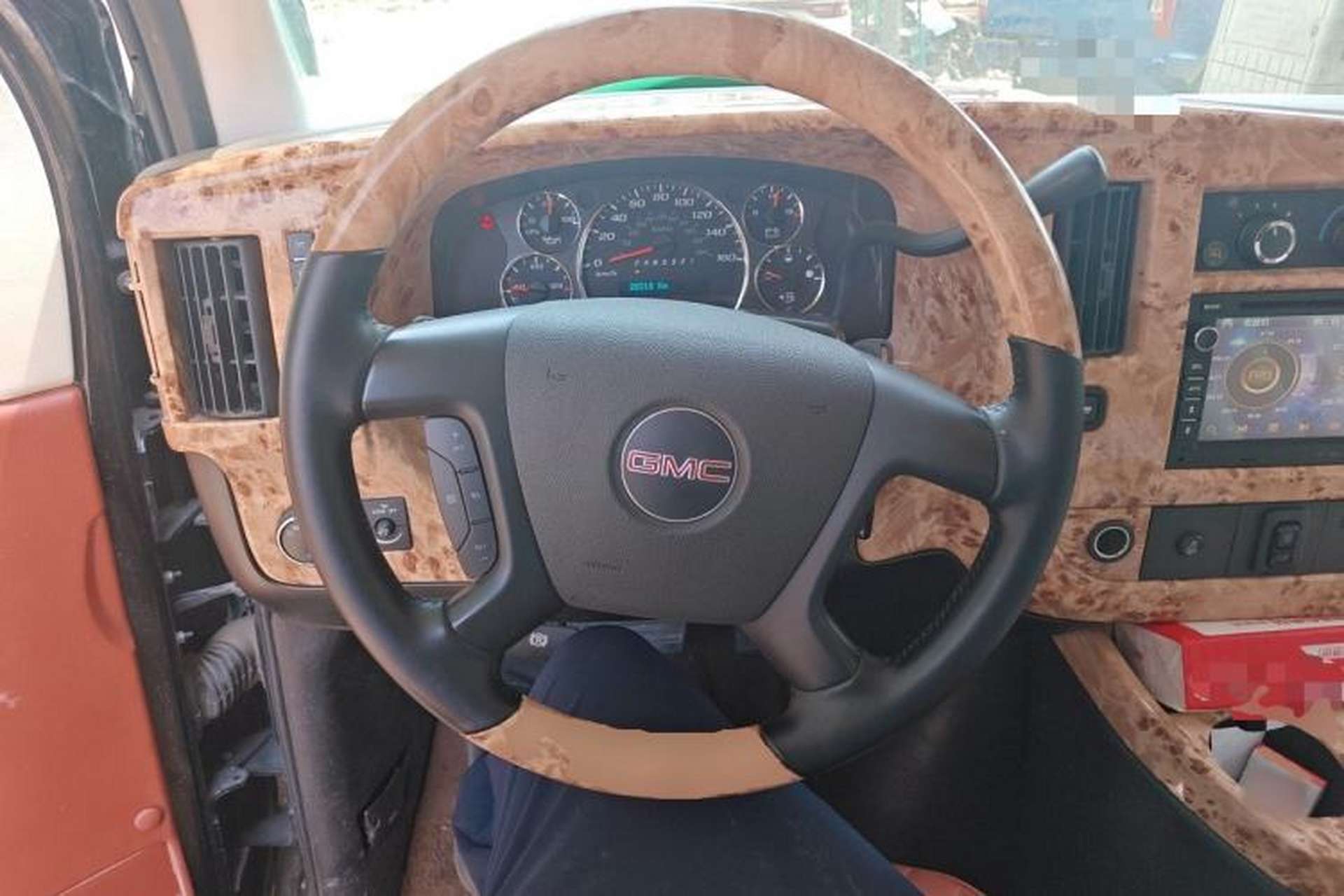 Used GMC SAVANA  Steering Wheel