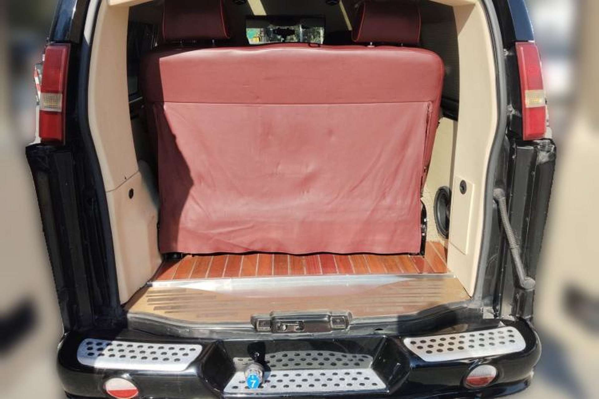 Used GMC SAVANA 2014 5.3L 1500S Trunk