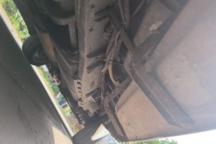 Used GMC SAVANA  Chassis Front Left