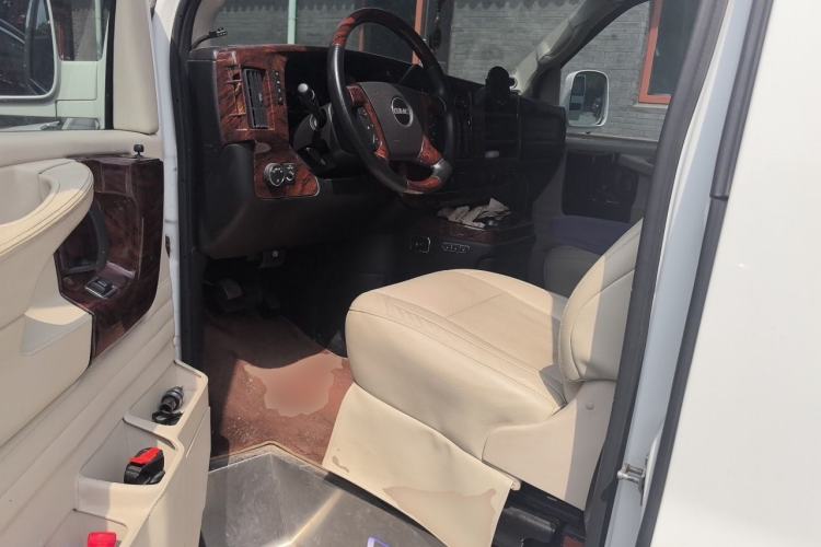 Used GMC SAVANA  Driver Seat