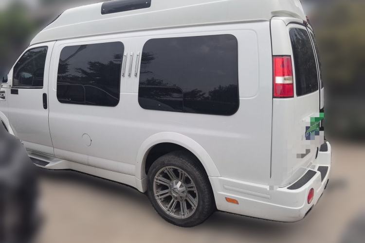 Used GMC SAVANA  Rear Left 45 Deg