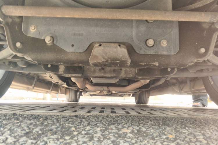 Used GMC SAVANA  Chassis Front