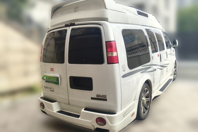 Used GMC SAVANA  Rear Right 45 Deg