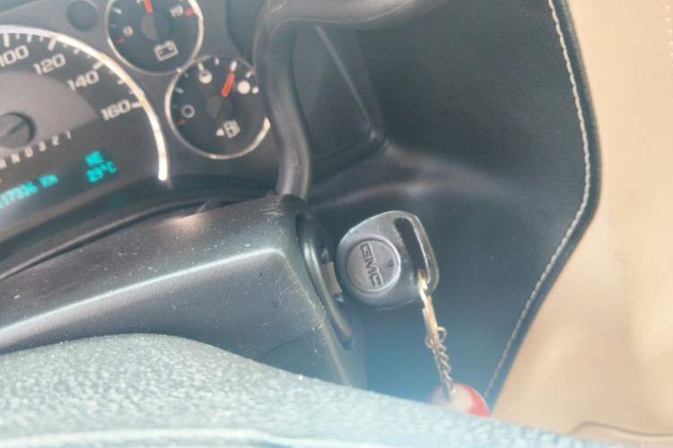 Used GMC SAVANA  Vehicle Key