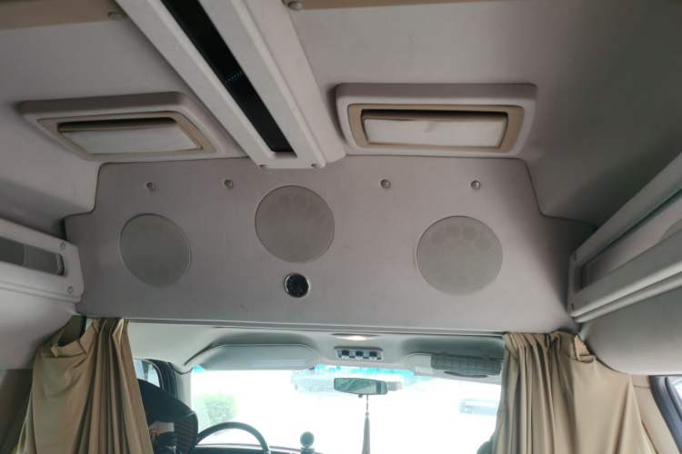 Used GMC SAVANA  Headliner