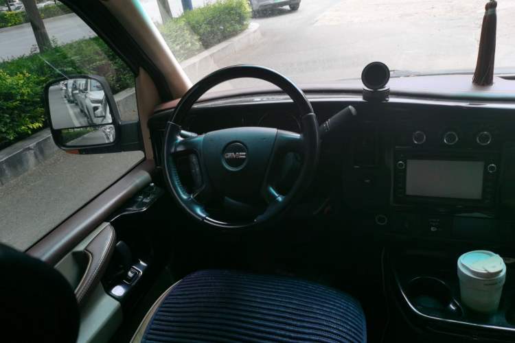 Used GMC SAVANA  Steering Wheel