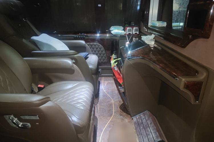 Used GMC SAVANA 2018 6.0L GX777 Prestige Star Edition Left Rear Seat