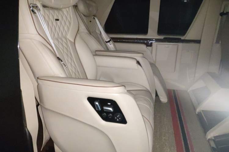 Used GMC SAVANA 2018 6.0L GX777 Prestige Star Edition Left Rear Seat