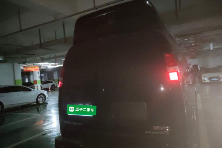 Used GMC SAVANA 2018 6.0L GX777 Prestige Star Edition Rear