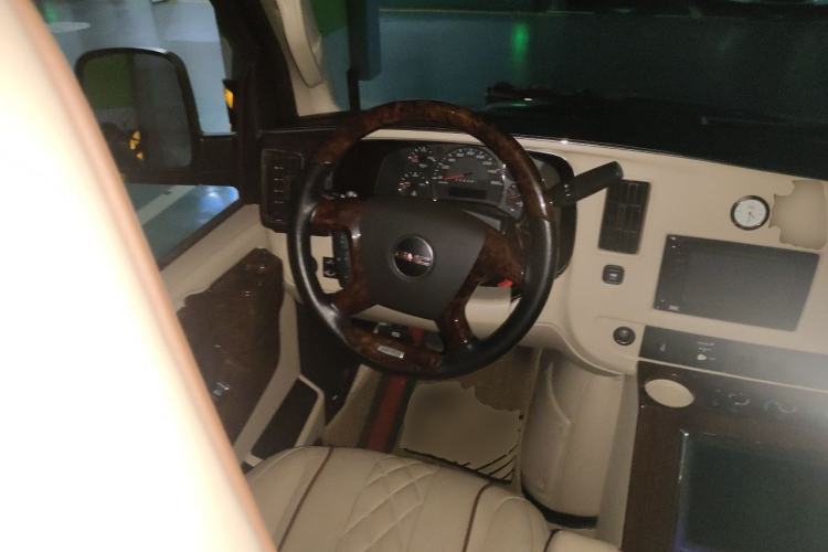 Used GMC SAVANA 2018 6.0L GX777 Prestige Star Edition Steering Wheel