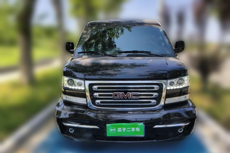Used GMC SAVANA 2019 6.0L GL750 Elegant Sky Edition Front