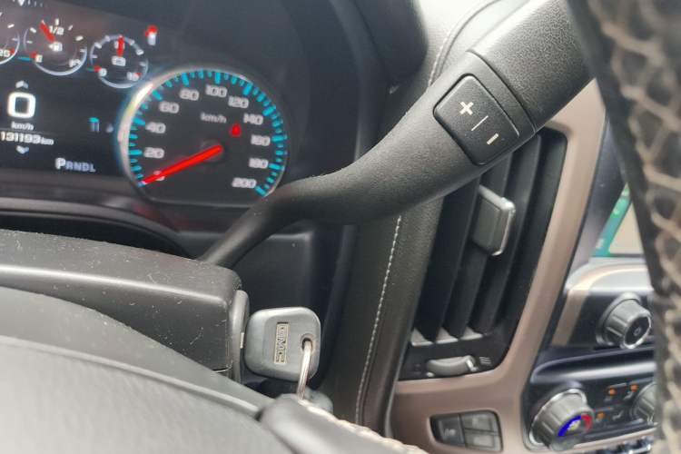 Used GMC SIERRA 2016 DENALI top-of-the-line model Gear Lever
