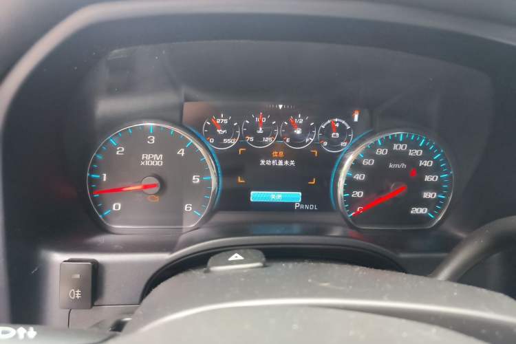 Used GMC SIERRA 2016 DENALI top-of-the-line model Instrument Cluster
