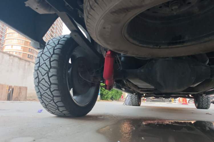 Used GMC SIERRA  Chassis Rear Left