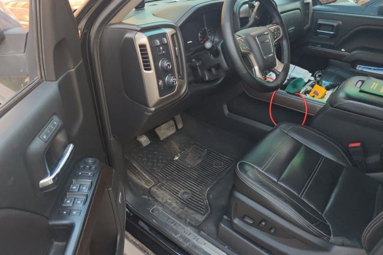 Used GMC SIERRA  Driver Seat