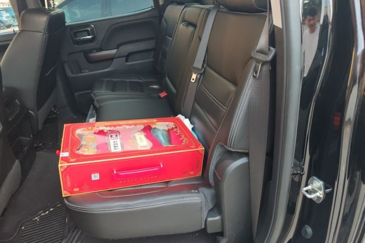 Used GMC SIERRA  Left Rear Seat