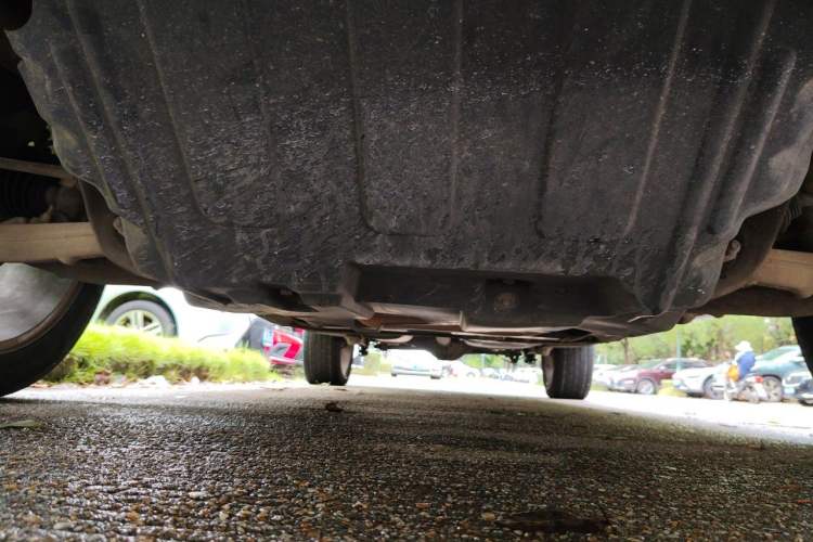 Used GMC YUKON  Chassis Front