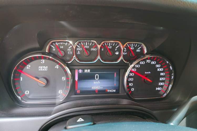 Used GMC YUKON  Instrument Cluster