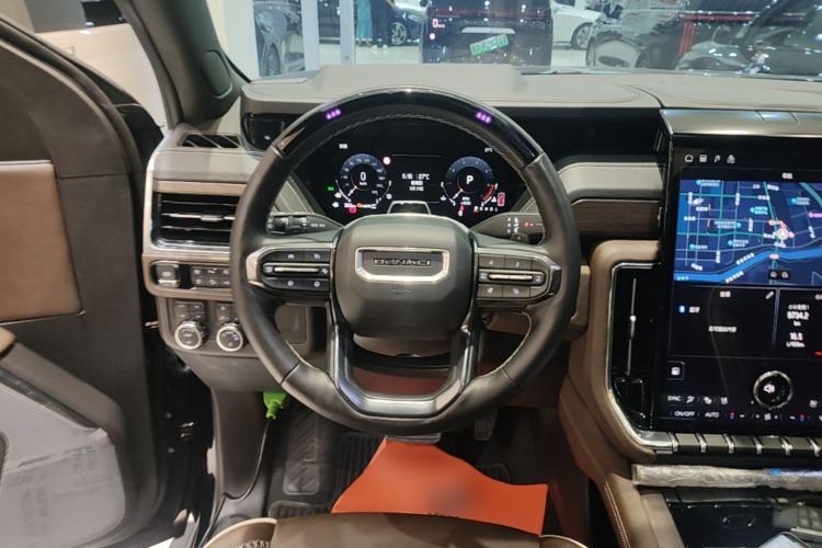 Used GMC YUKON 2025 2.7T Denali Ultimate Edition Steering Wheel
