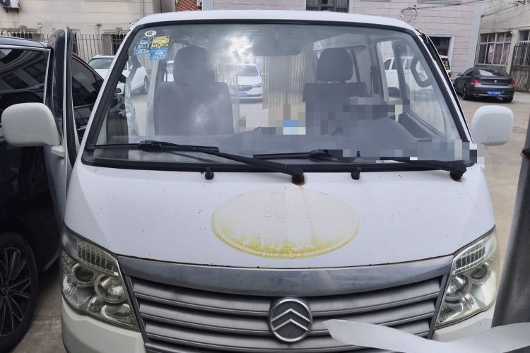 Used Golden Dragon Hiace 2010 2.0L Long-Wheelbase Gasoline Premium Version V20 Engine Bay