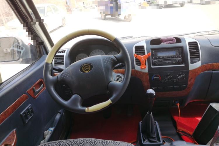 Used Golden Dragon Hiace 2010 2.0L Long-Wheelbase Gasoline Premium Version V20 Steering Wheel