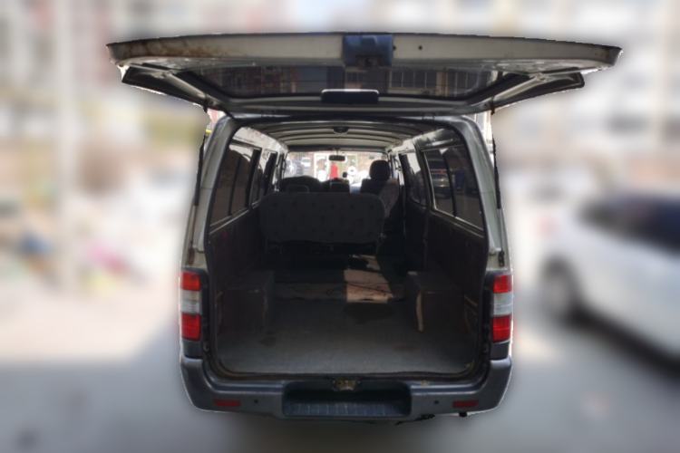 Used Golden Dragon Hiace 2010 2.0L Long-Wheelbase Gasoline Premium Version V20 Trunk