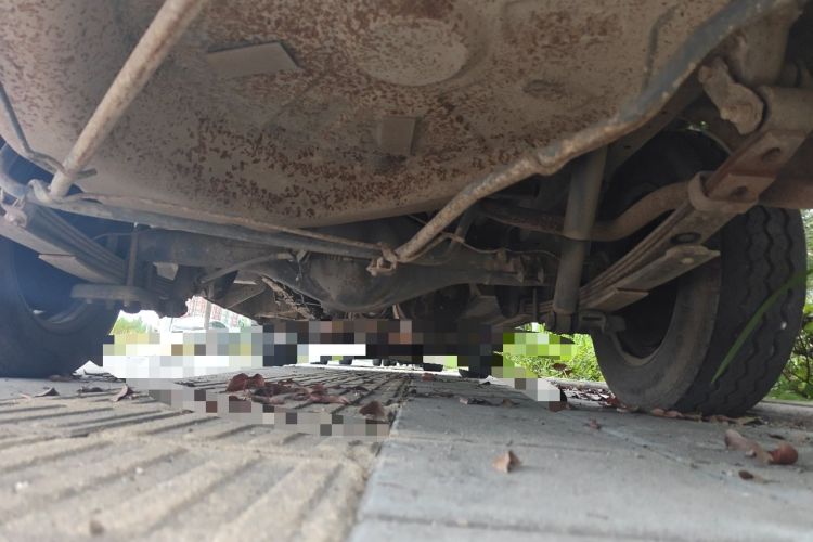 Used Golden Dragon Hiace 2010 2.2L Standard-Wheelbase Advanced Version 491Q-M Chassis Rear