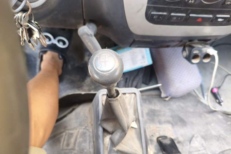 Used Golden Dragon Hiace 2010 2.2L Standard-Wheelbase Advanced Version 491Q-M Gear Lever