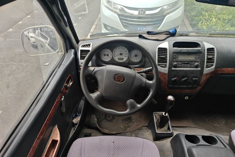 Used Golden Dragon Hiace 2010 2.2L Standard-Wheelbase Advanced Version 491Q-M Steering Wheel