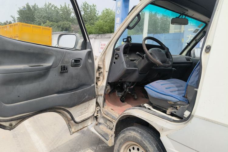 Used Golden Dragon Hiace 2010 2.2L Standard-Wheelbase Advanced Version 491Q-M Driver Seat