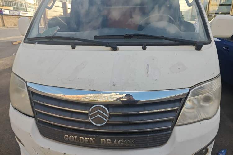 Used Golden Dragon Hiace 2010 2.2L Standard-Wheelbase Advanced Version 491Q-M Engine Bay