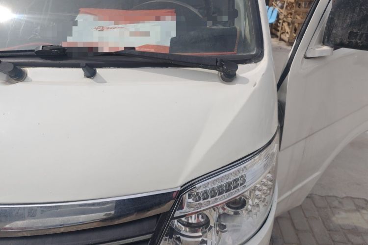 Used Golden Dragon Hiace 2010 2.0L Long-Wheelbase Gasoline Premium Version V20 Engine Bay Left