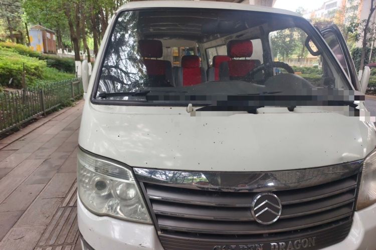 Used Golden Dragon Hiace 2010 2.2L Standard-Wheelbase Advanced Version 491Q-M Engine Bay Right