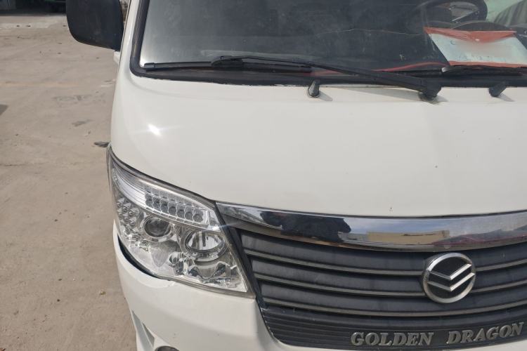 Used Golden Dragon Hiace 2010 2.0L Long-Wheelbase Gasoline Premium Version V20 Engine Bay Right
