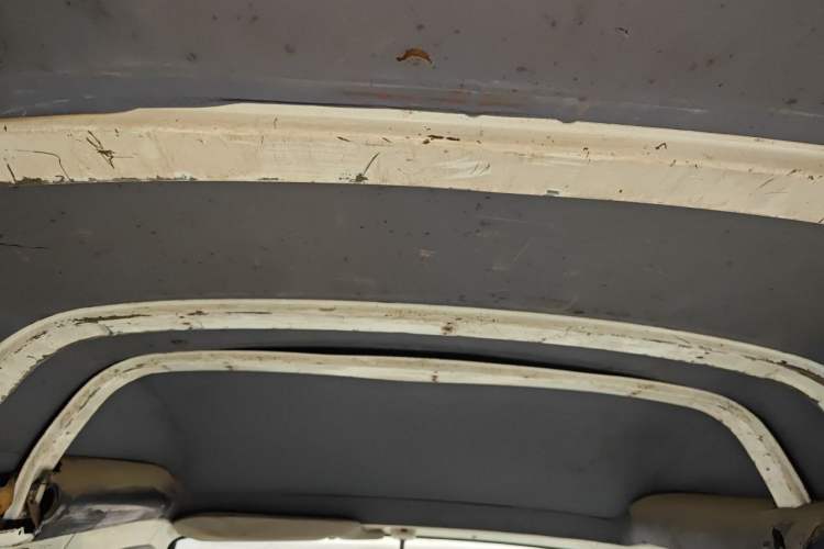 Used Golden Dragon Hiace 2010 2.8T Standard-Height Advanced Version GW2.8TC-2 Headliner