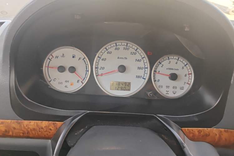 Used Golden Dragon Hiace 2010 2.2L Standard-Wheelbase Advanced Version 491Q-M Instrument Cluster
